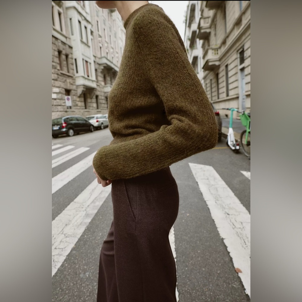 Zara Brown Khaki Sweater - Picture 3 of 9
